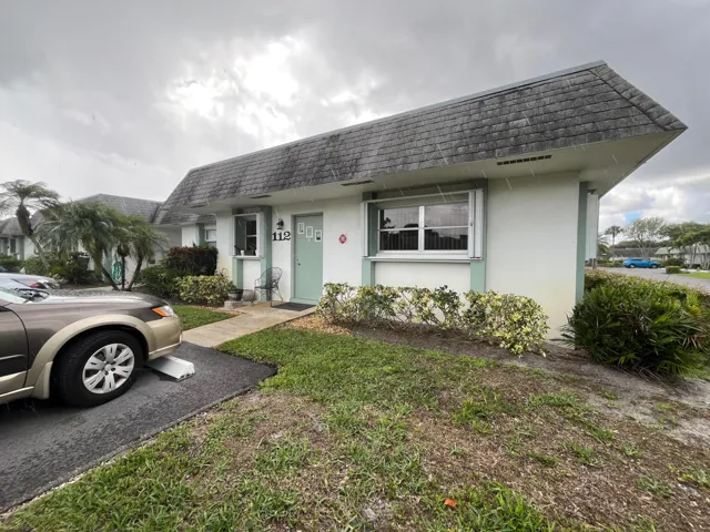 Roof maintenance is included in the HOA fee