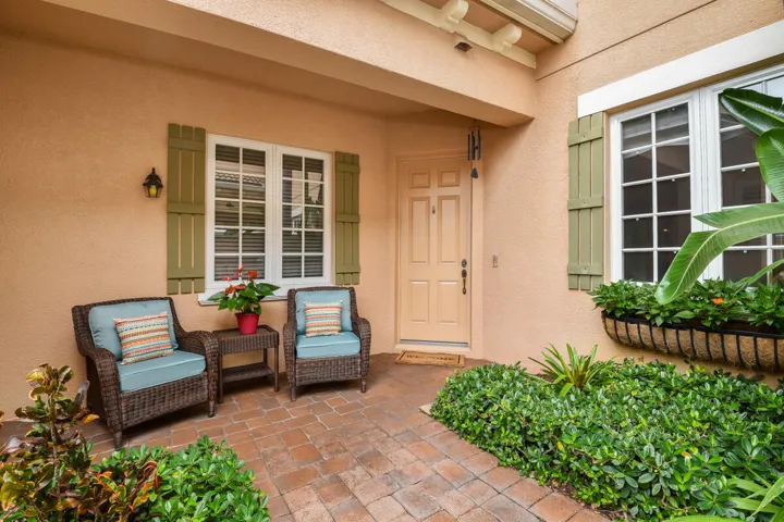 Courtyard Entry