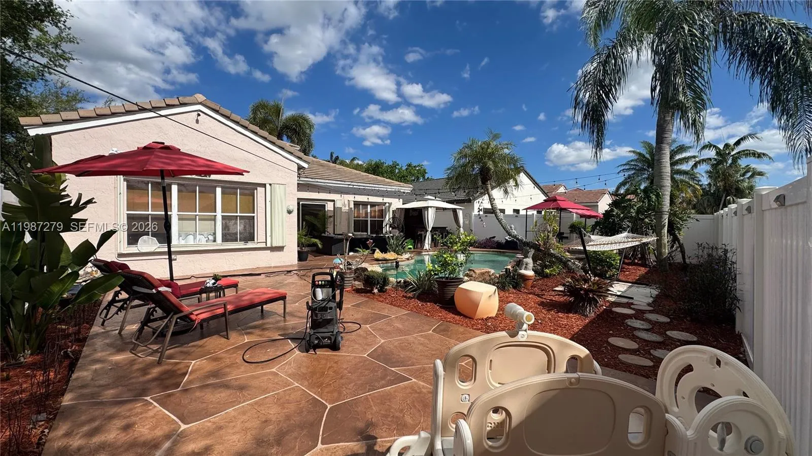 Property photo 30