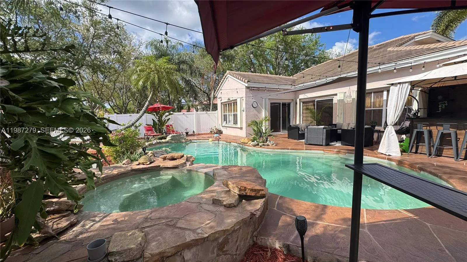 Property photo 28