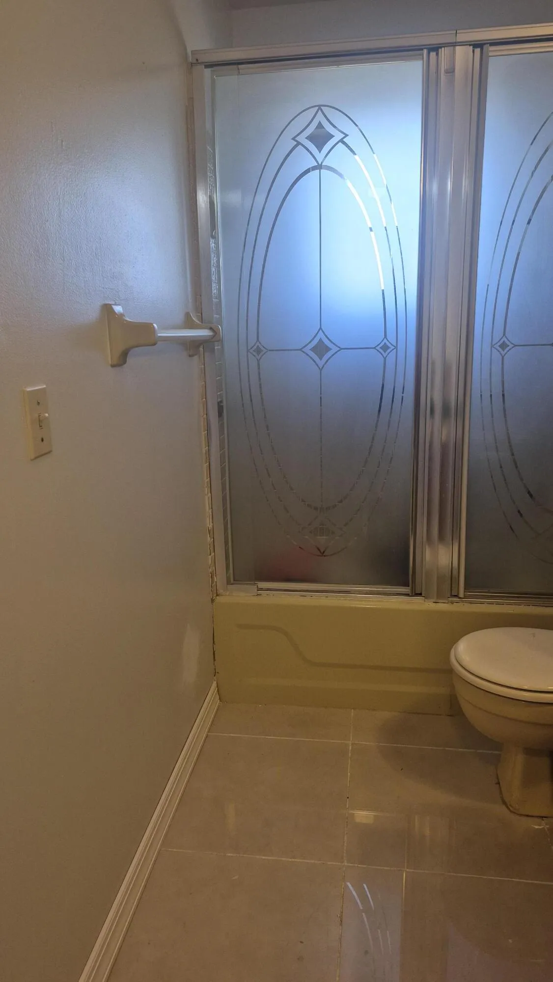 Gues bath