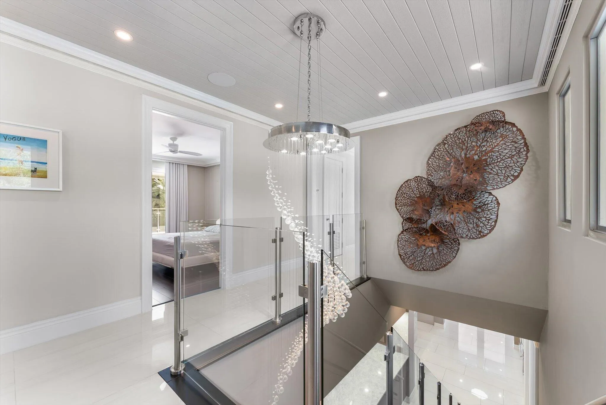 2nd floor landing