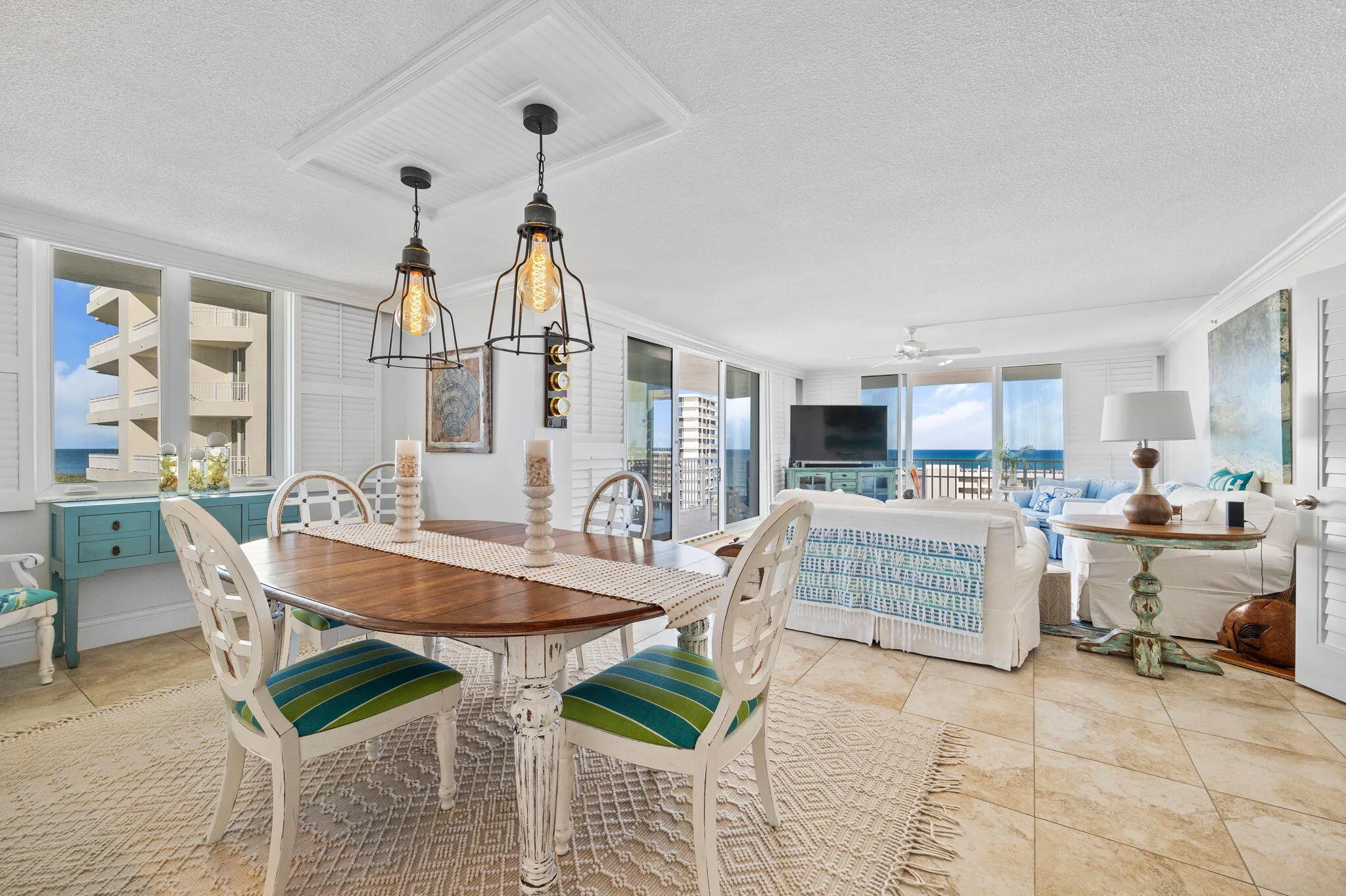 Dining / Living