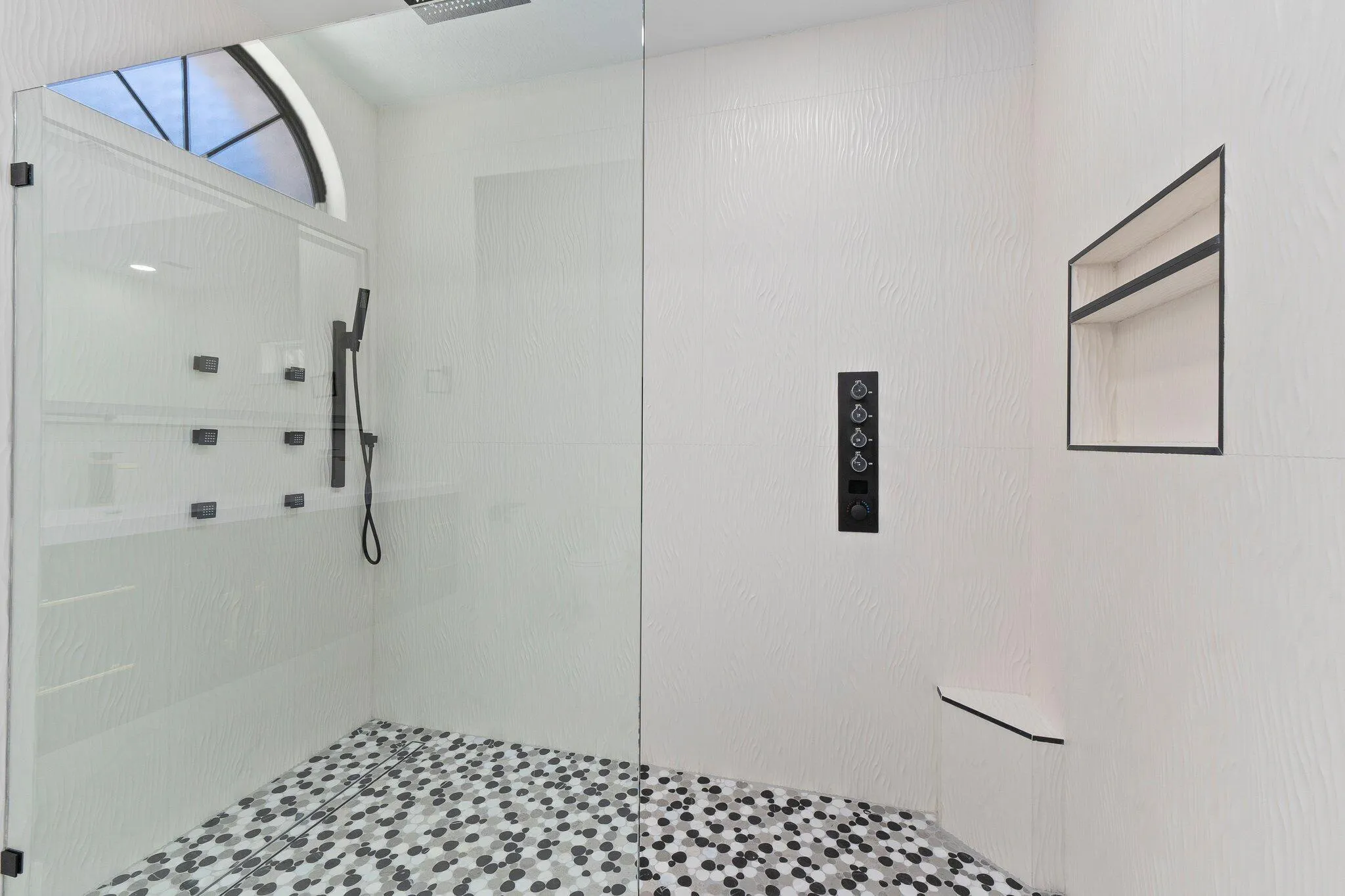 Property photo 40