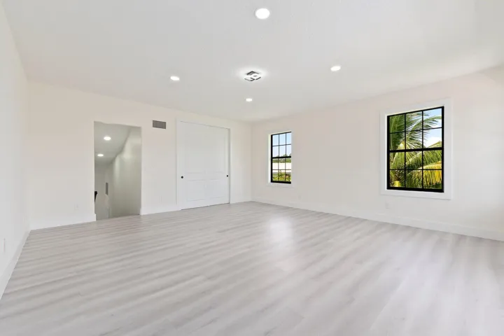 5th Bedroom - 2nd Floor
