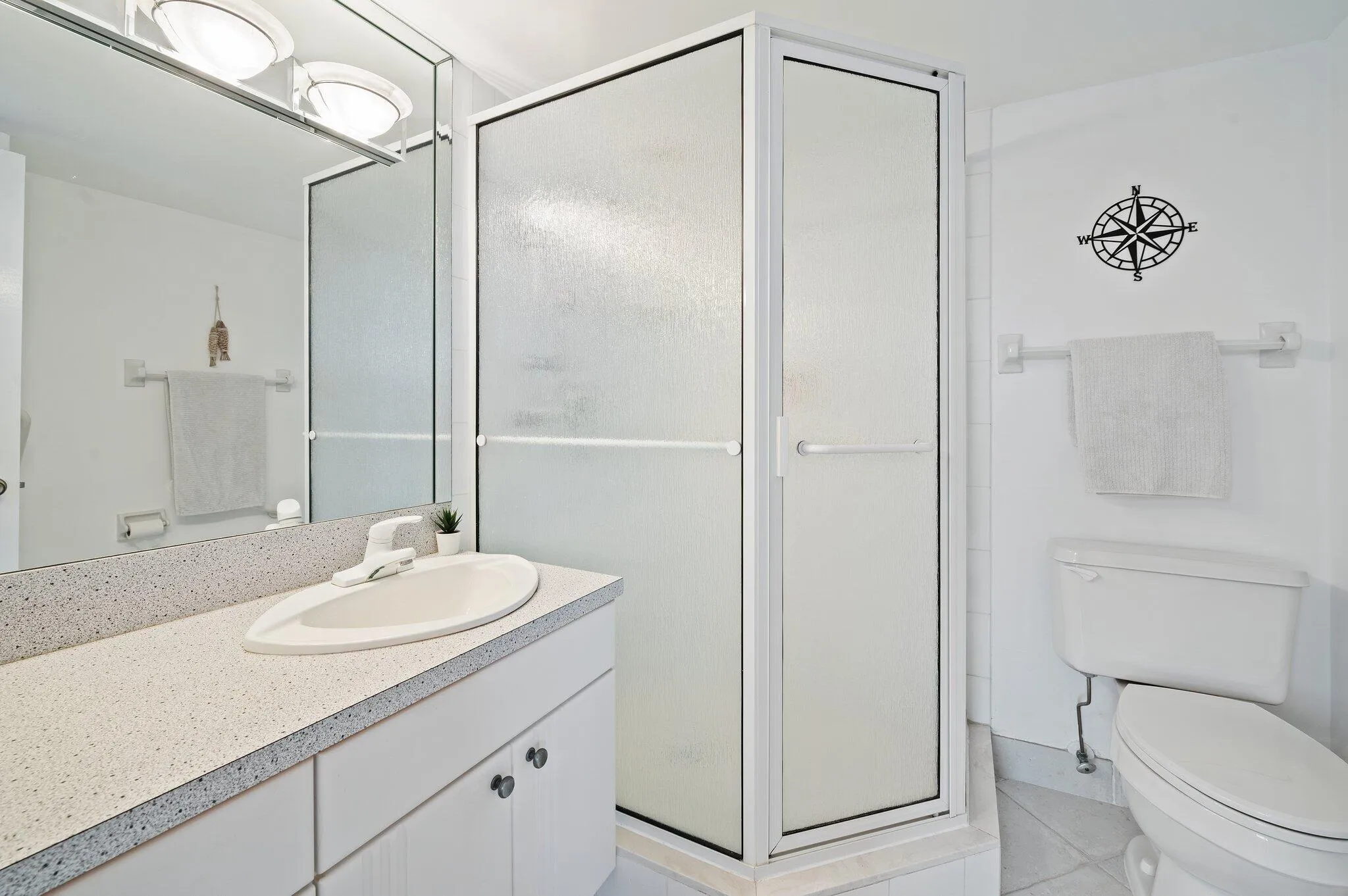 21-web-or-mls-1050-hillsboro-mile-203w