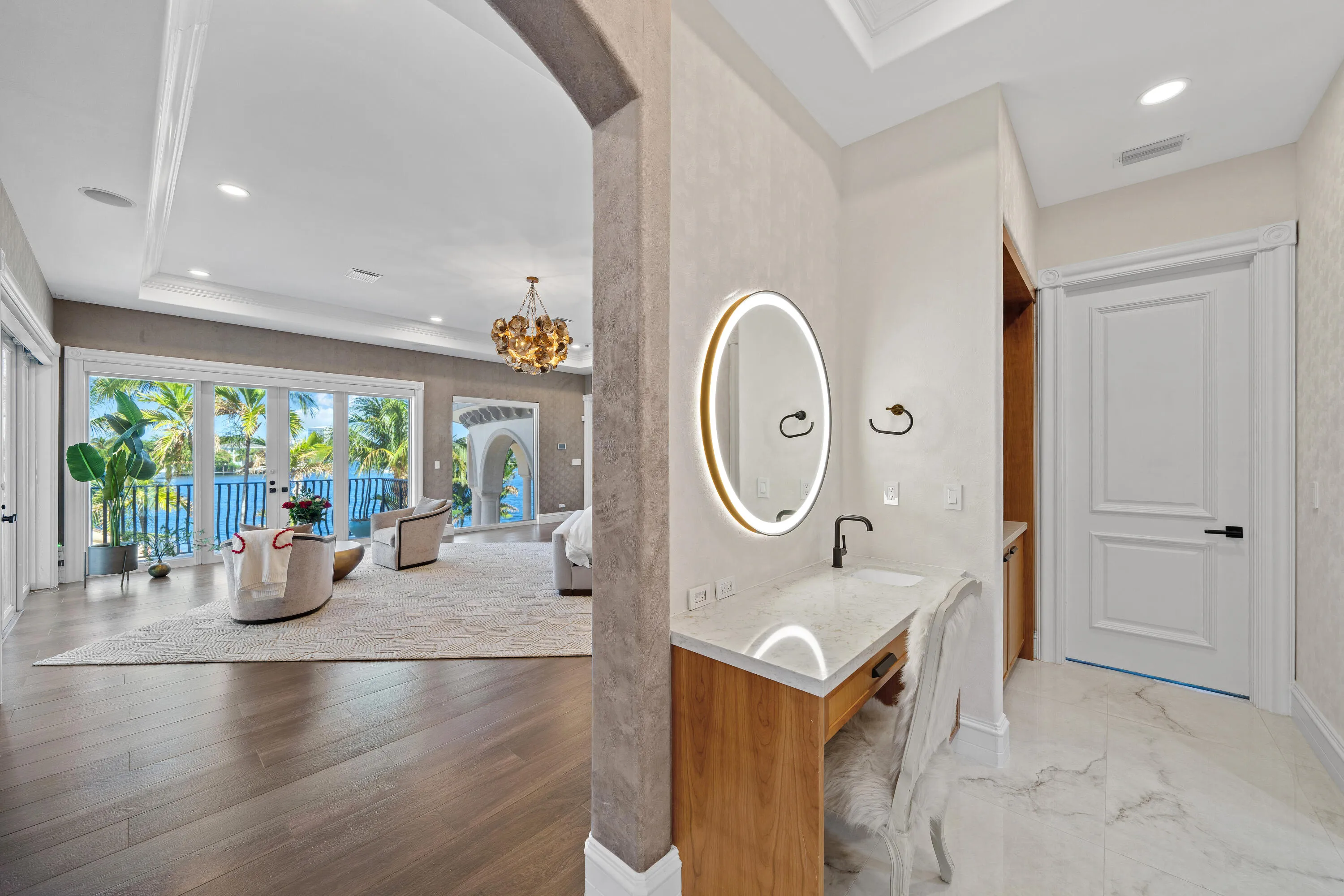 2593 SE 8th St-28