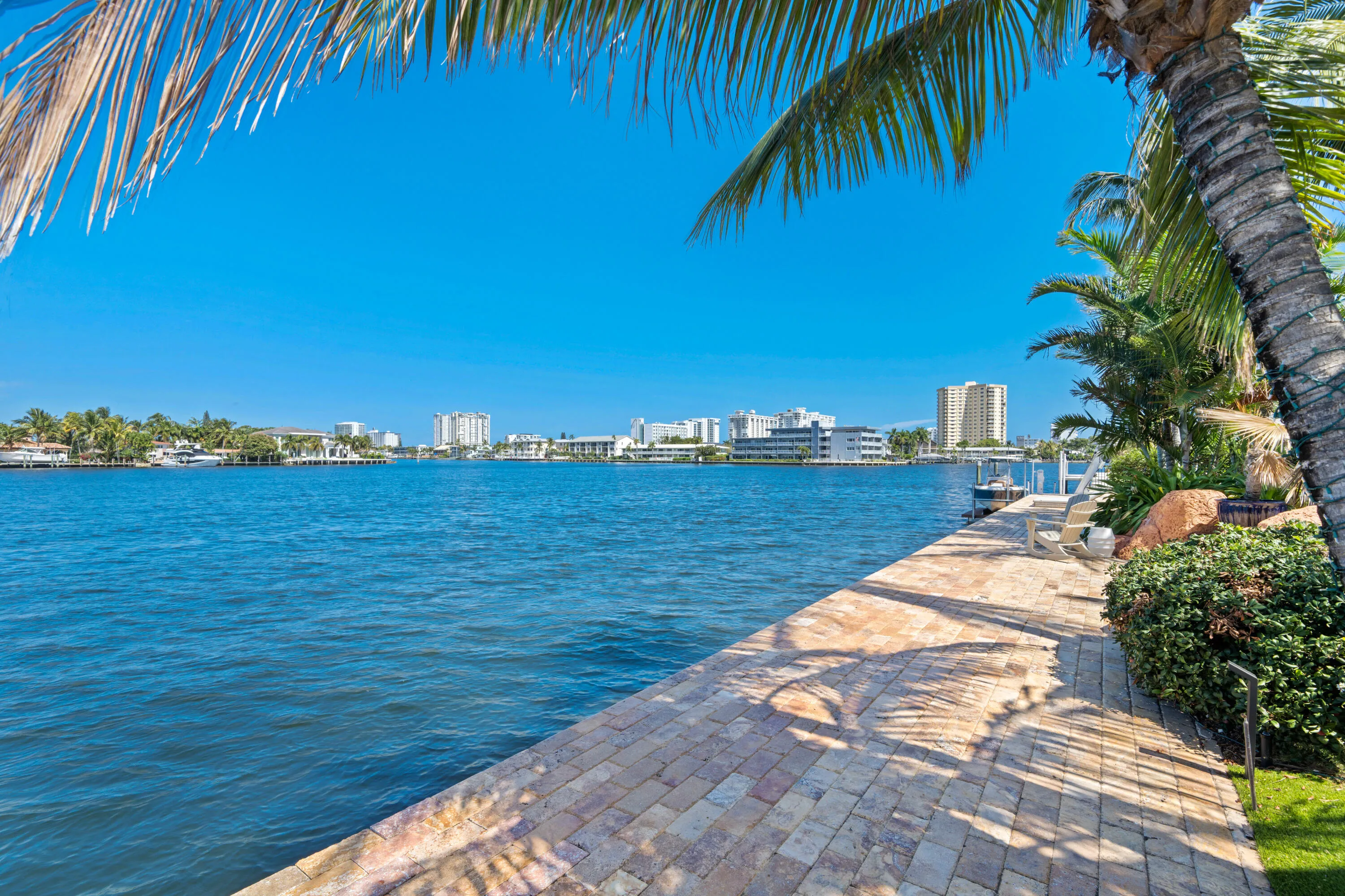 2593 SE 8th St-67