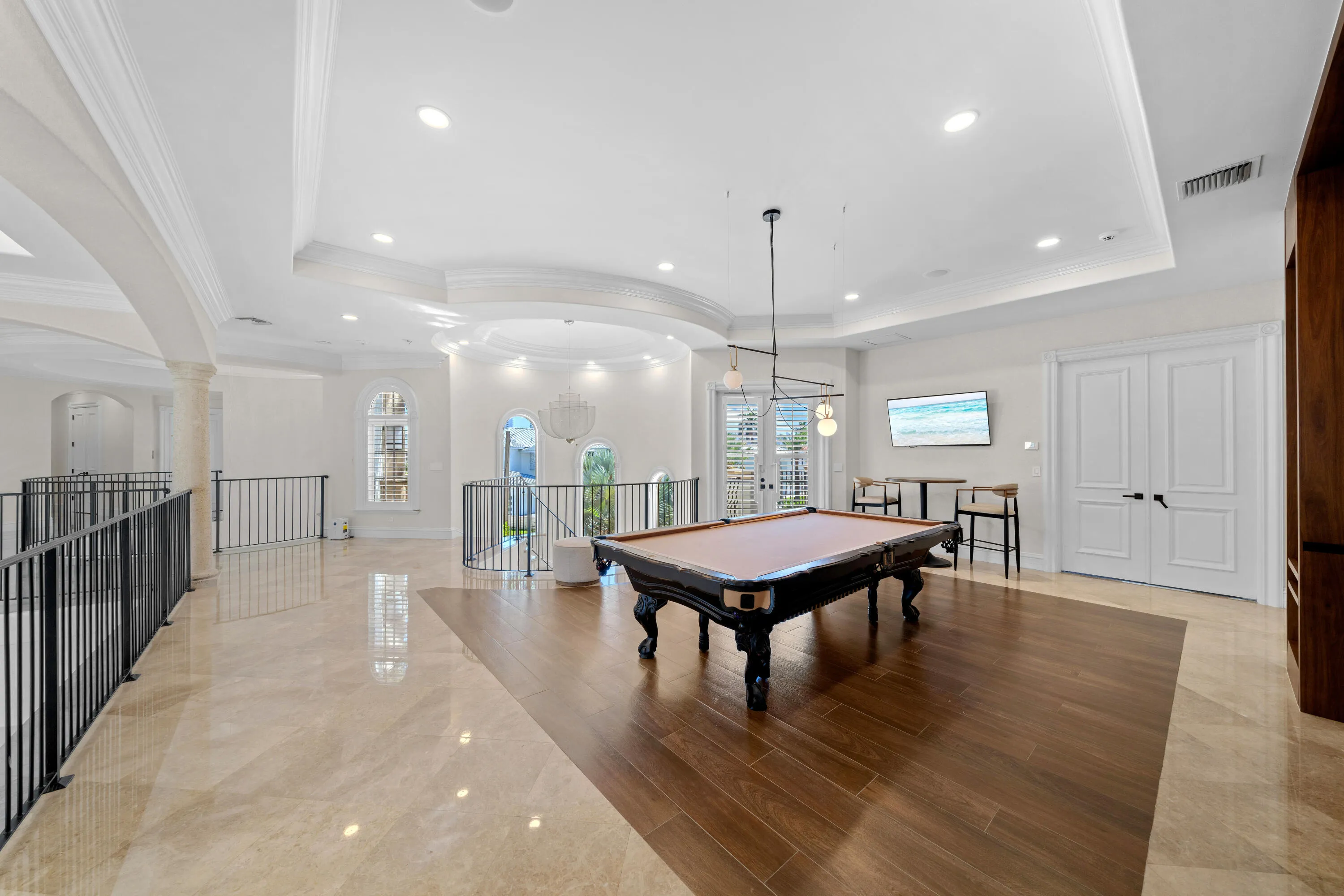 2593 SE 8th St-12