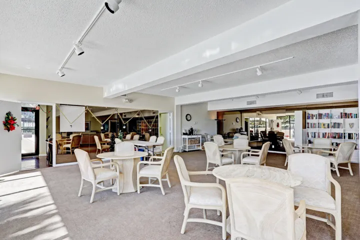 Social Room