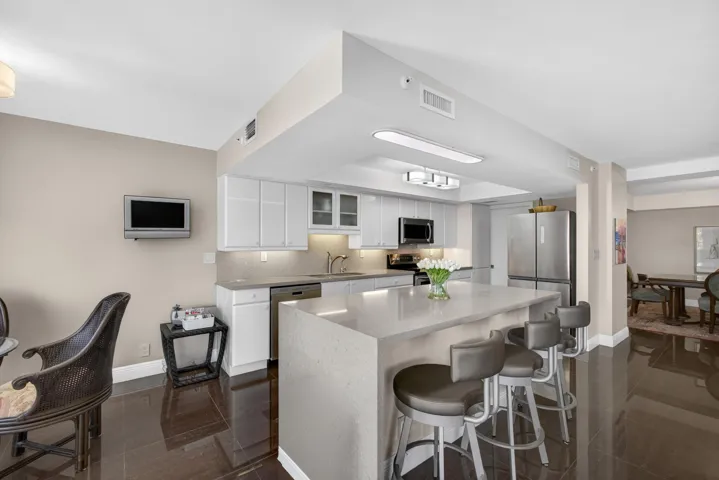 Eat in Kitchen