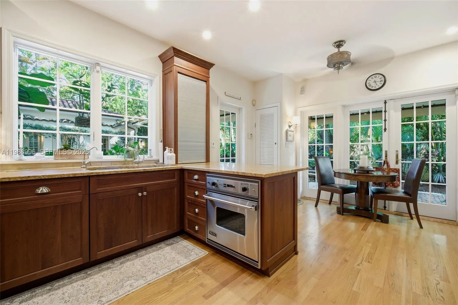 Property photo 35