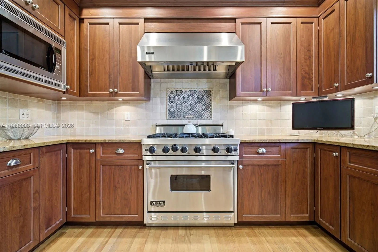 Property photo 33