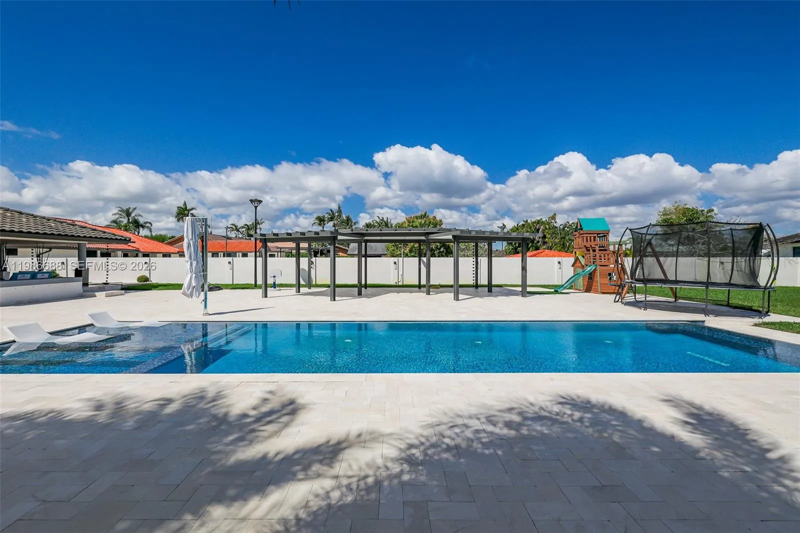Property photo 64
