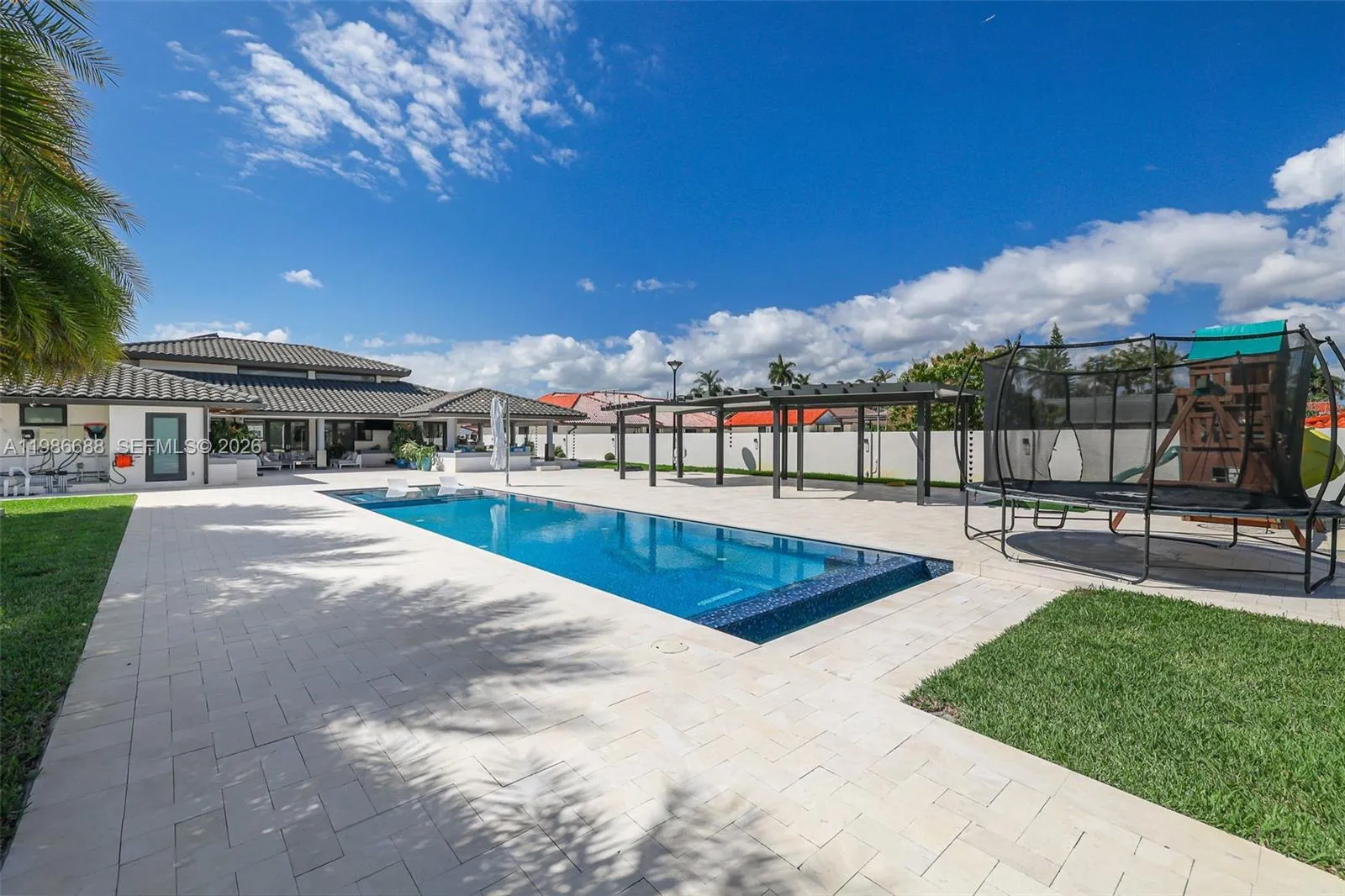Property photo 63