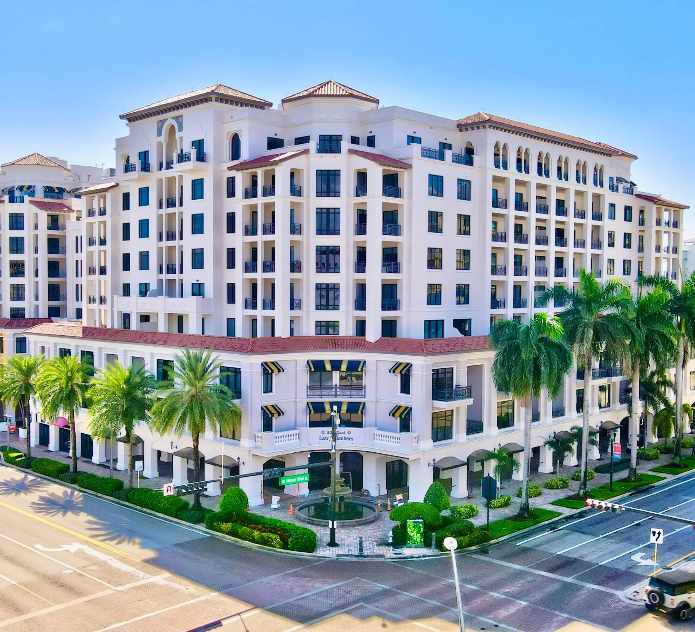 200 East Residences