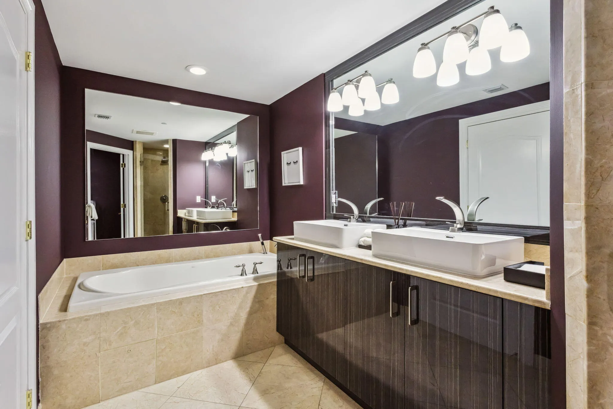 Primary Full Bath