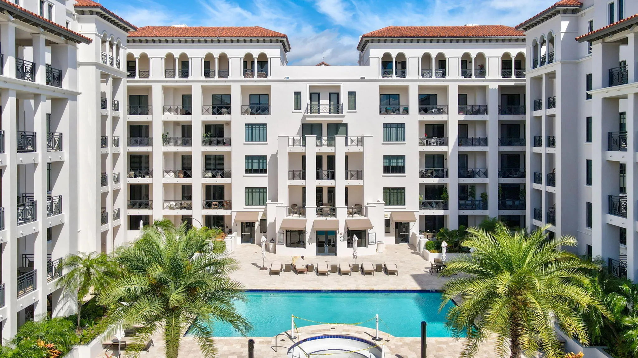 4th Level Pool Deck