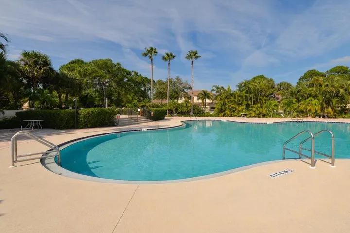 club house pool picture 3