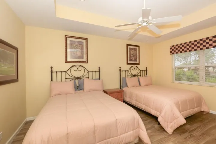 bedroom picture 2