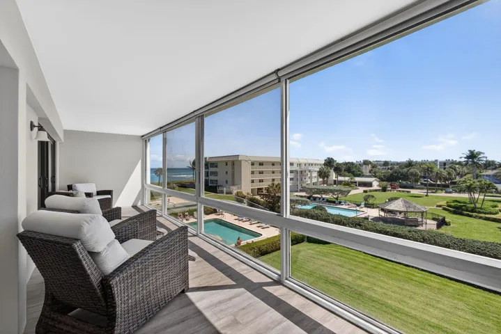 Balcony 2
