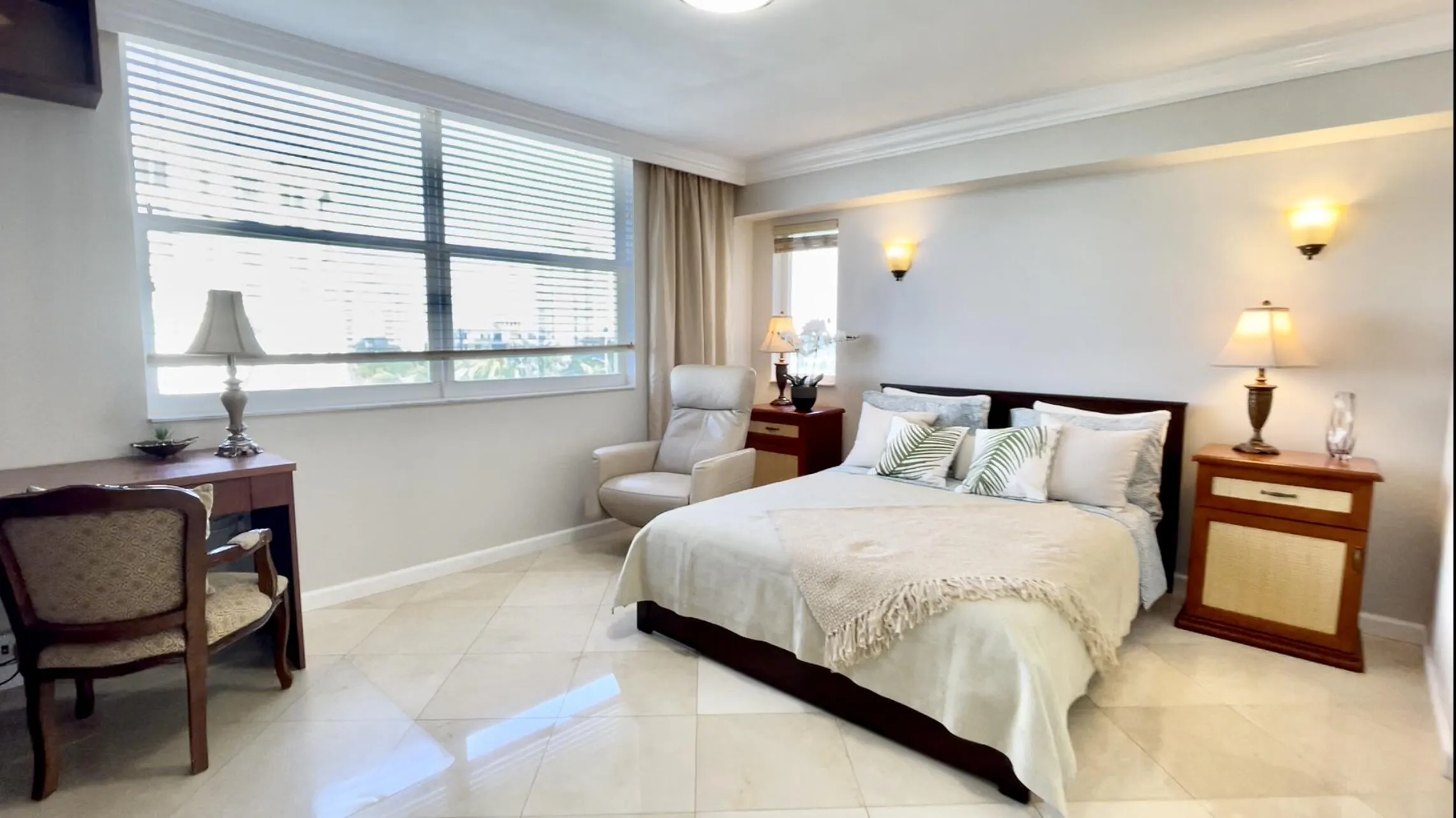 BEDROOM - OPTION #1 SETU UP - QUEEEN SIZE BED