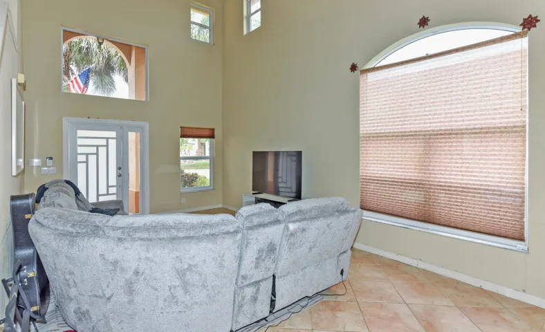 5049 NW 121st Dr Coral Springs-large-018