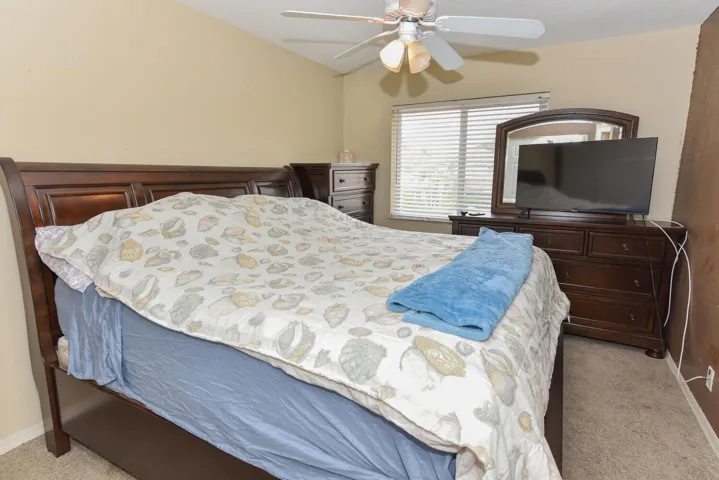 5049 NW 121st Dr Coral Springs-large-038