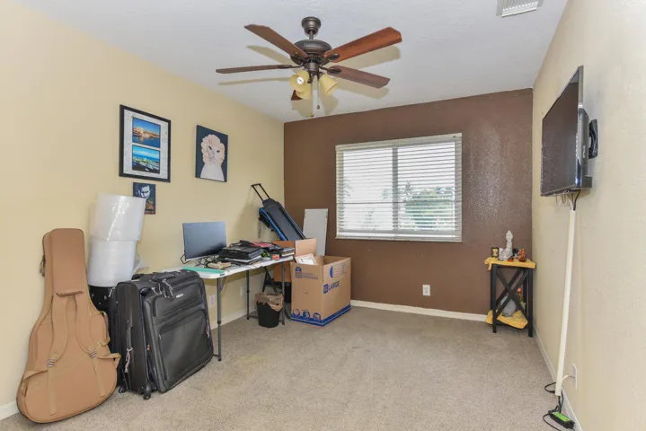 5049 NW 121st Dr Coral Springs-large-036