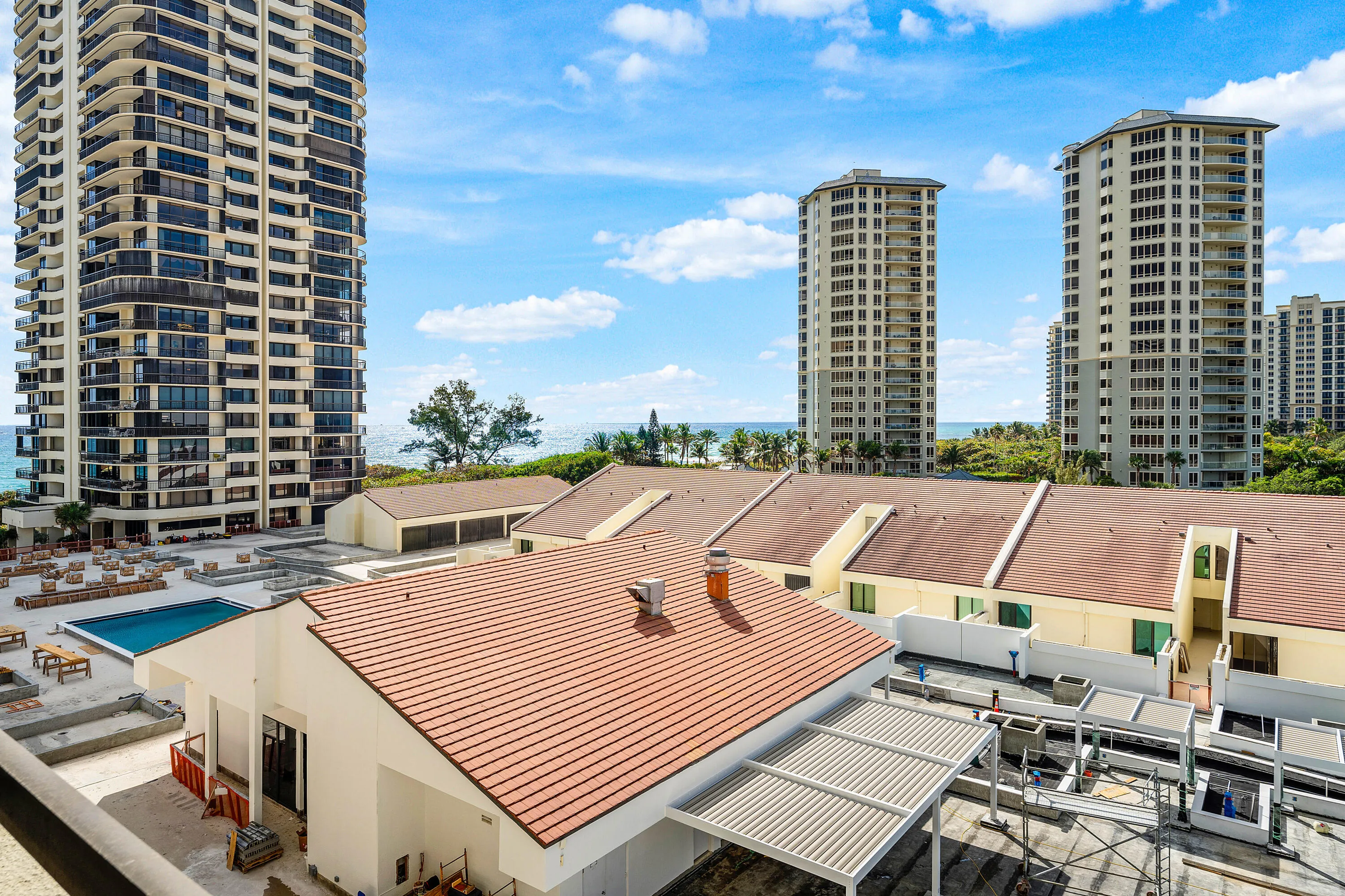 027-4100NorthOceanDrive-504-RivieraBeach