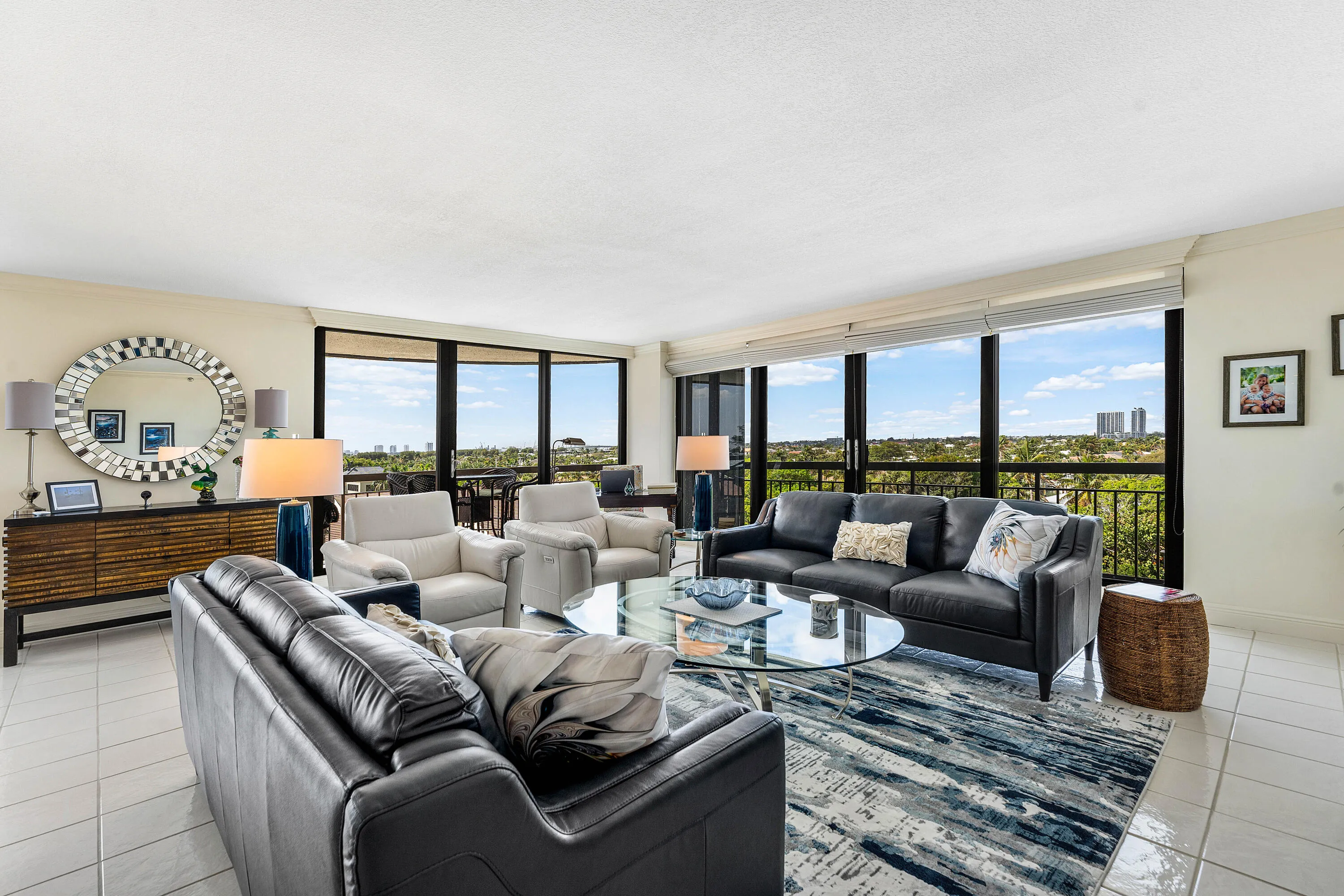 007-4100NorthOceanDrive-504-RivieraBeach