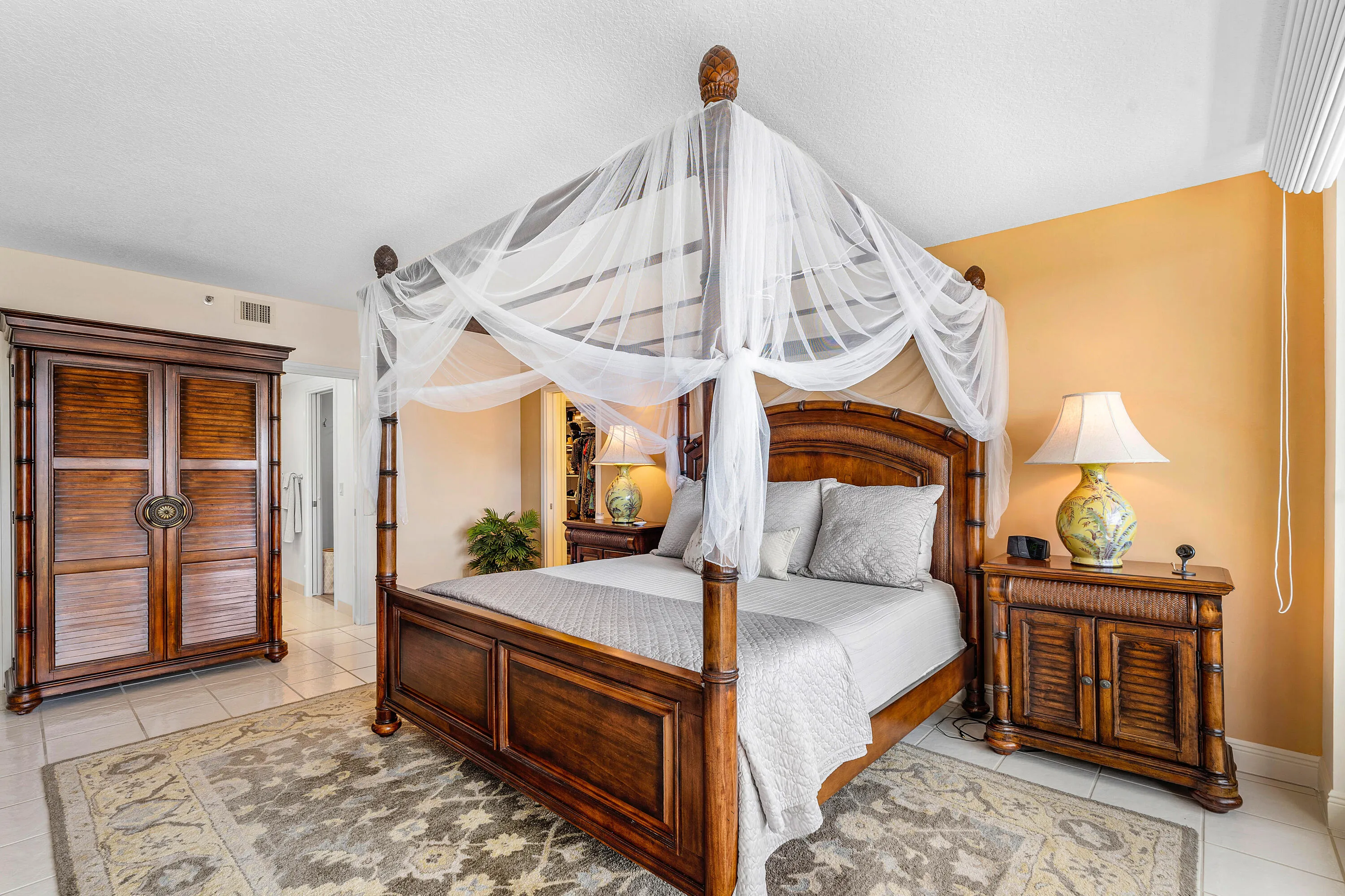 029-4100NorthOceanDrive-504-RivieraBeach