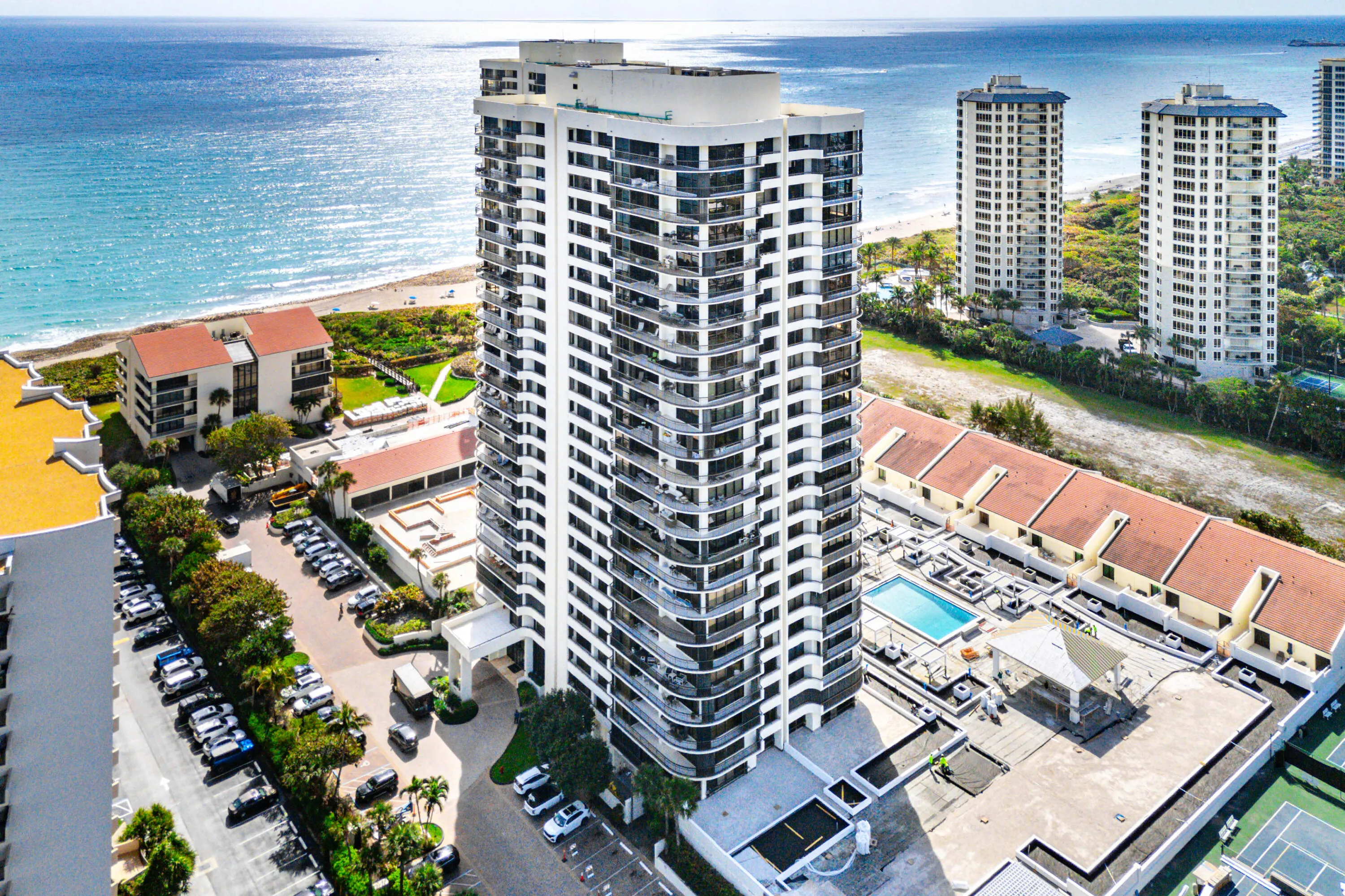 047-4100NorthOceanDrive-504-RivieraBeach