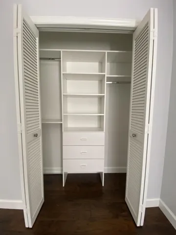 Bedroom Clostes