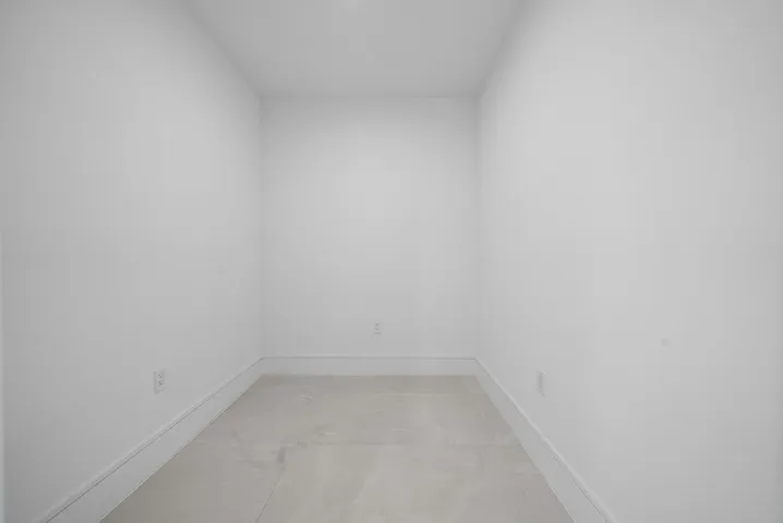 Den