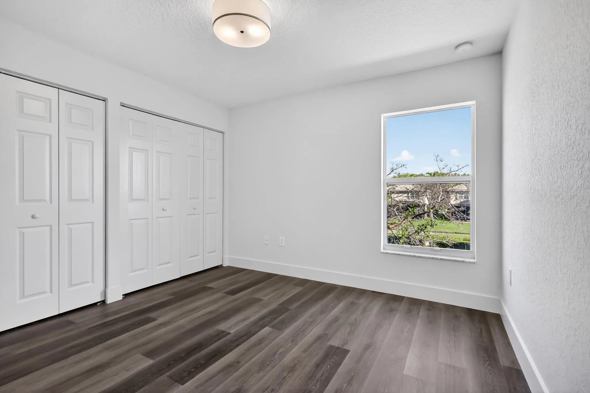 30-web-or-mls-F14A2604