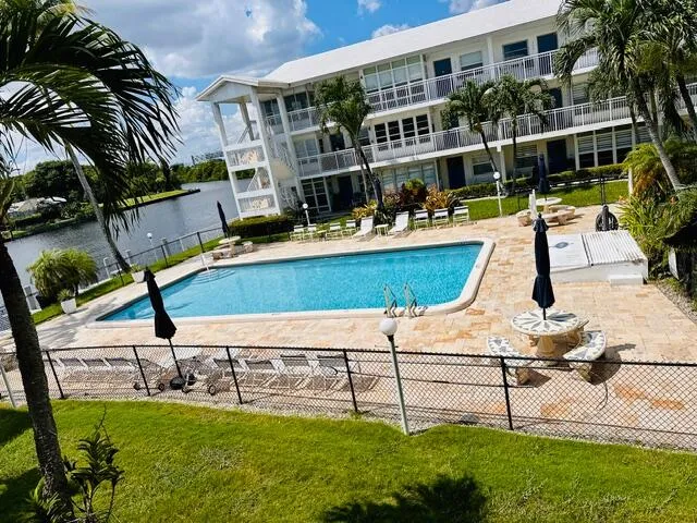 pool