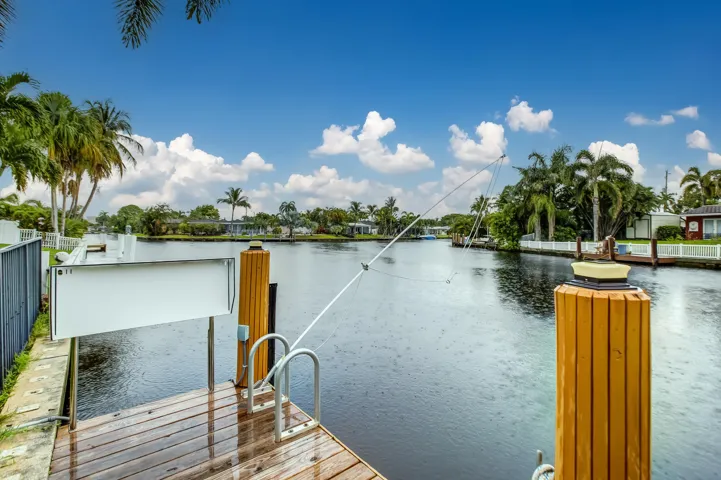 PRIVATE DOCK