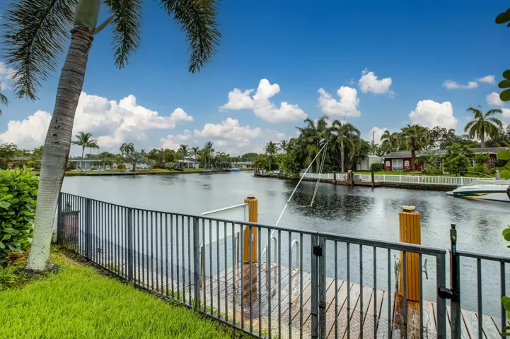 PRIVATE DOCK