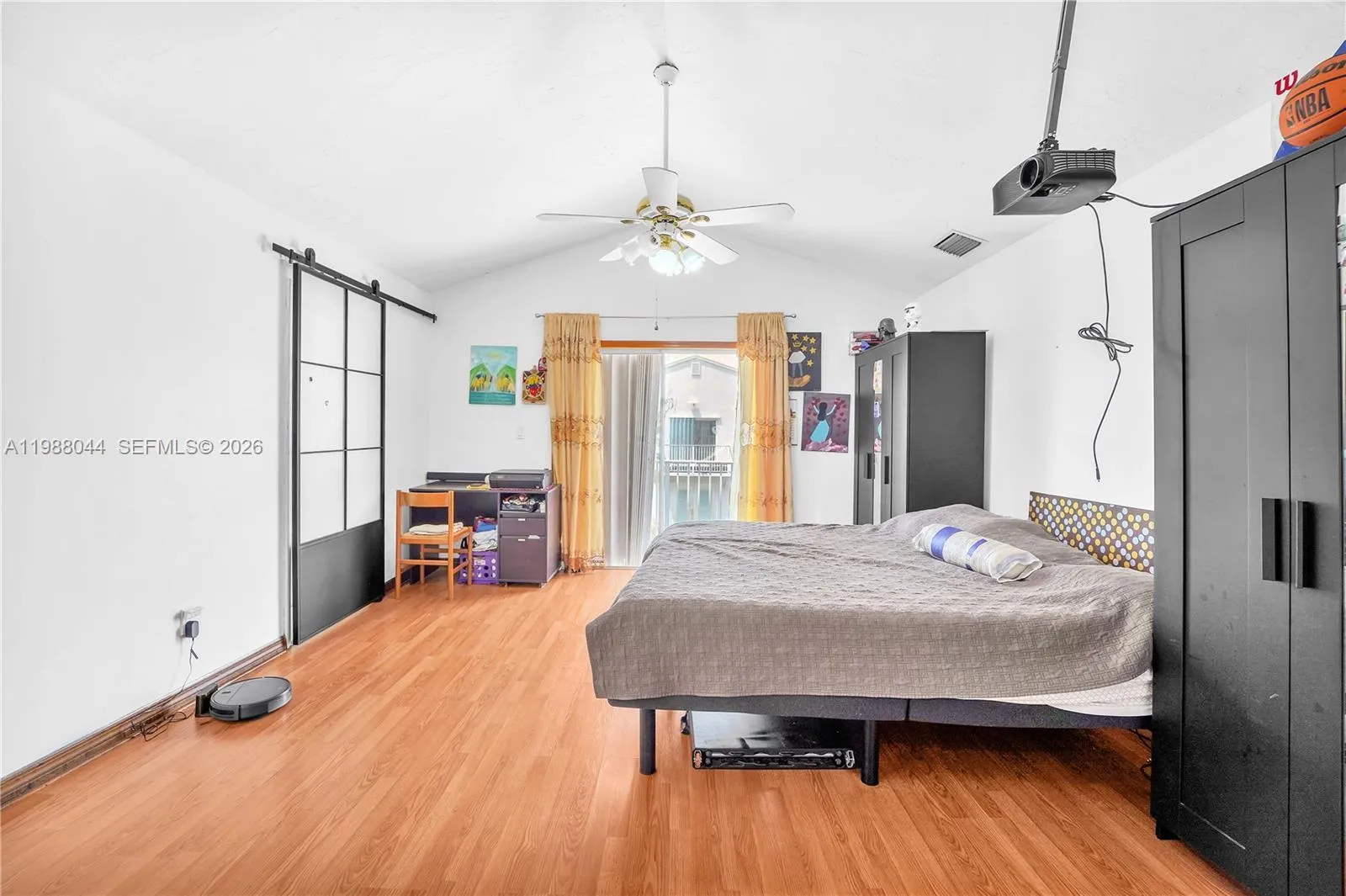 Property photo 37