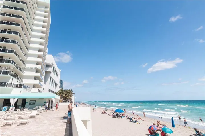 Pool Deck/ Beach Access