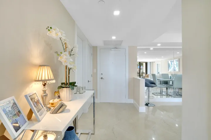 Unit Foyer