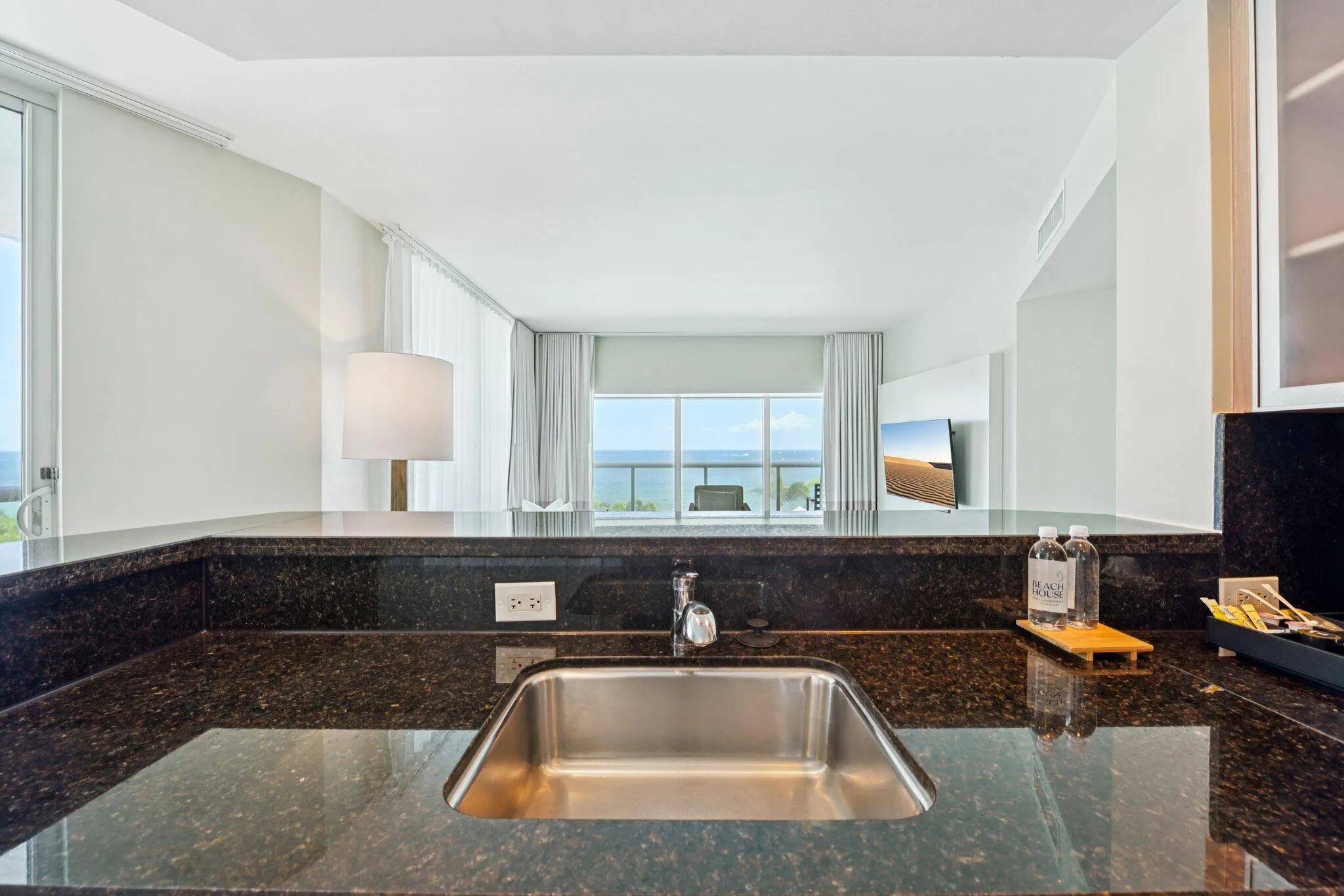 13-web-or-mls-N Fort Lauderdale Beach Bl
