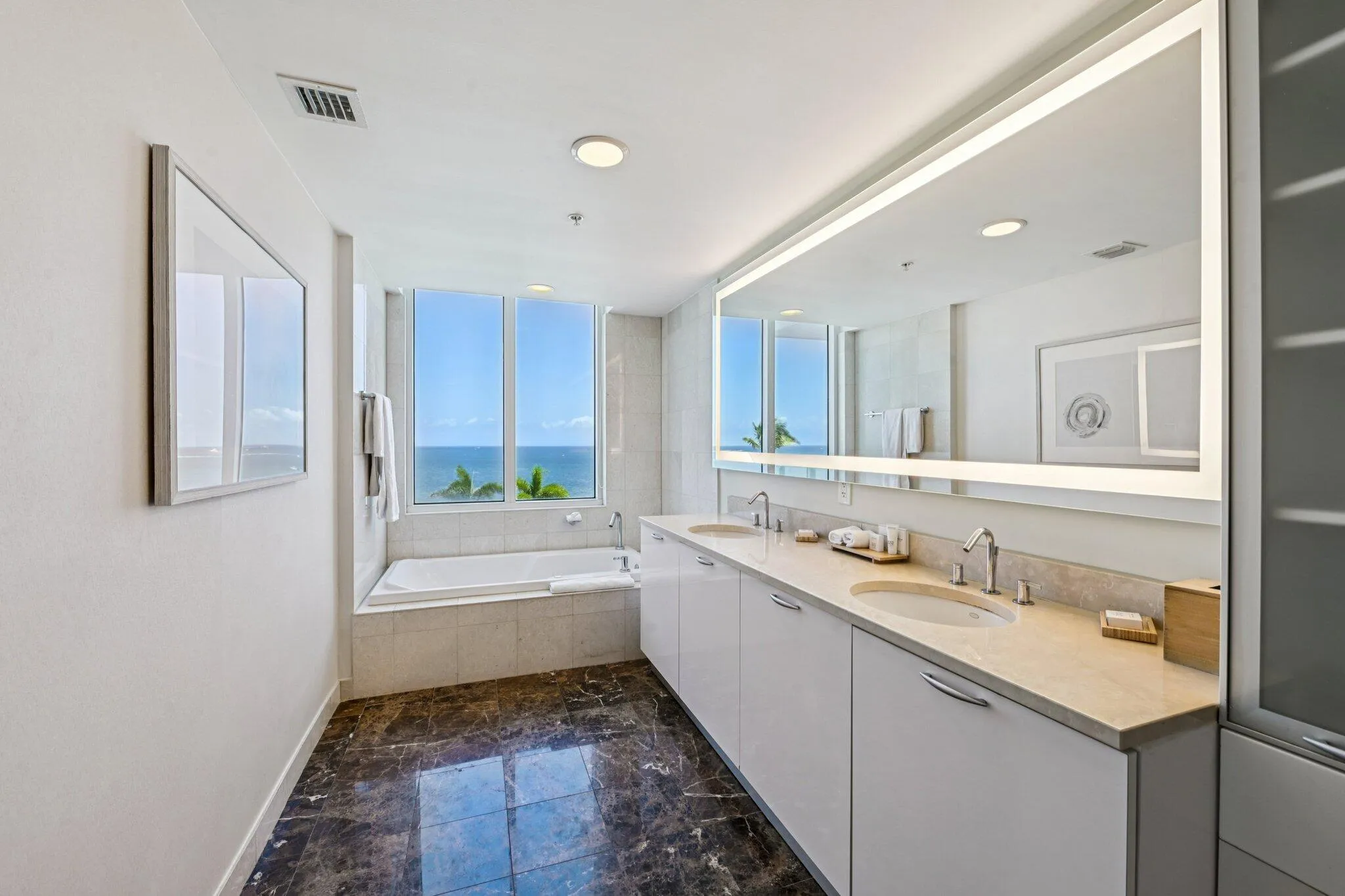 Primary bath