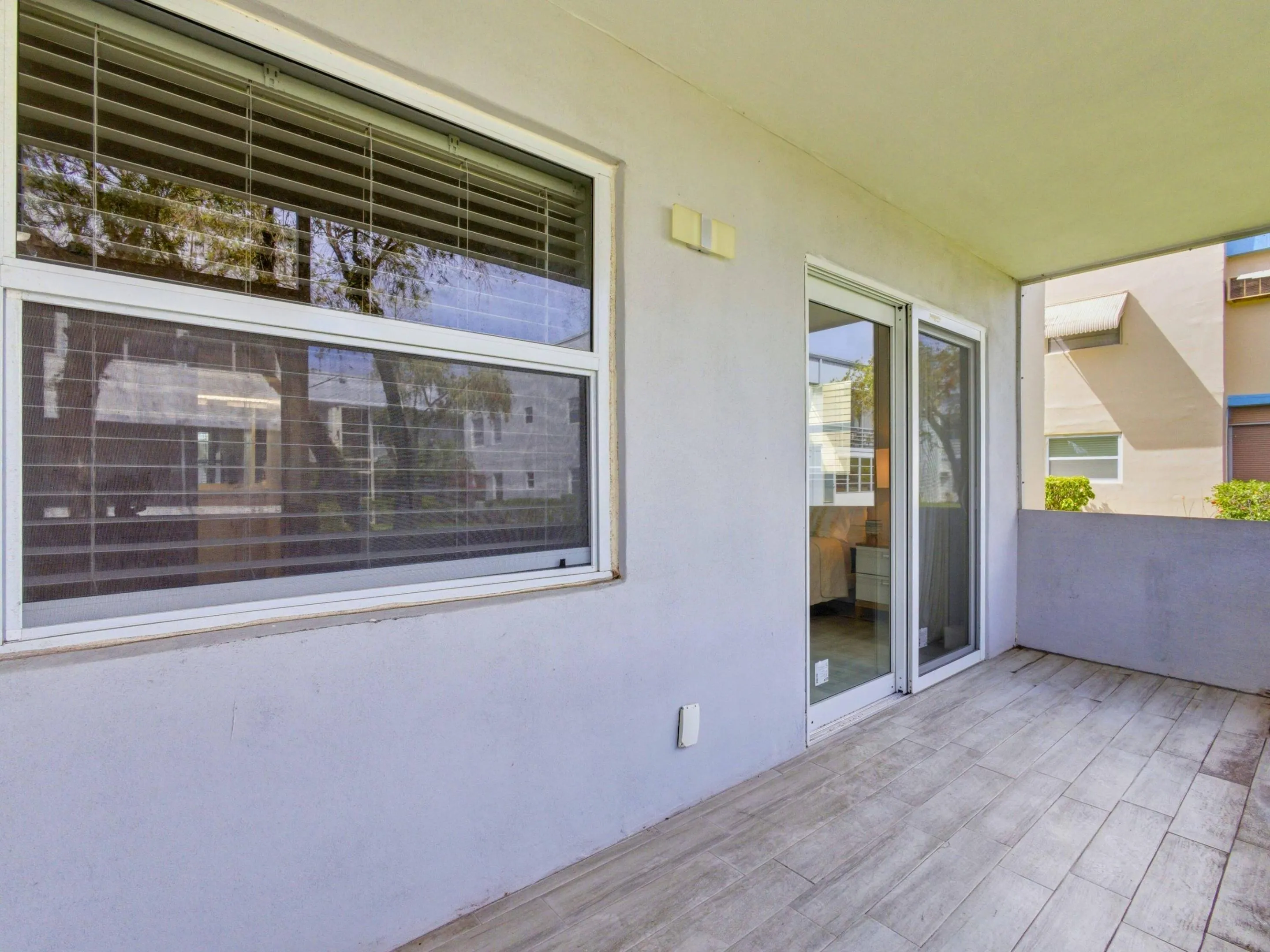 Screened Porch 3