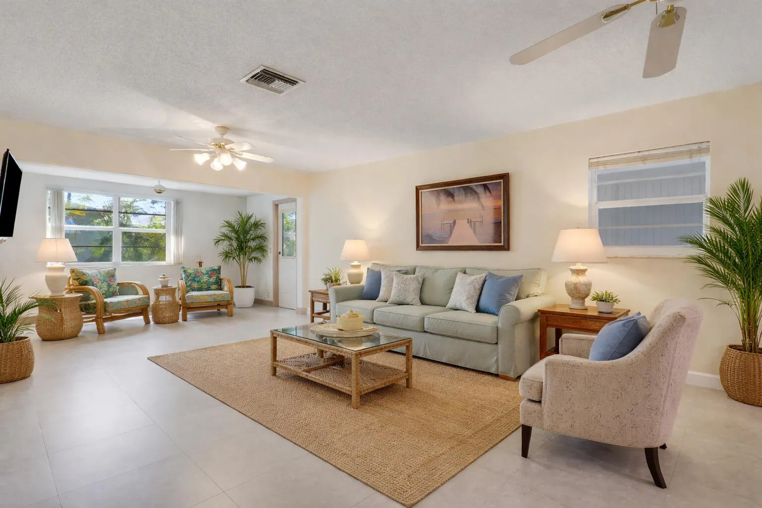 Virtual staged with extra decor