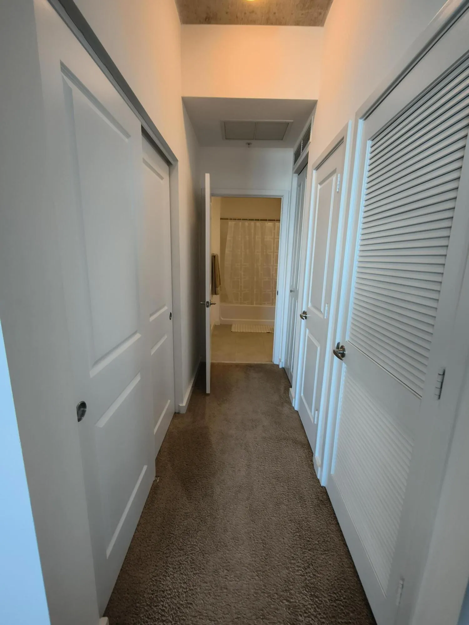 CLOSETS AREA