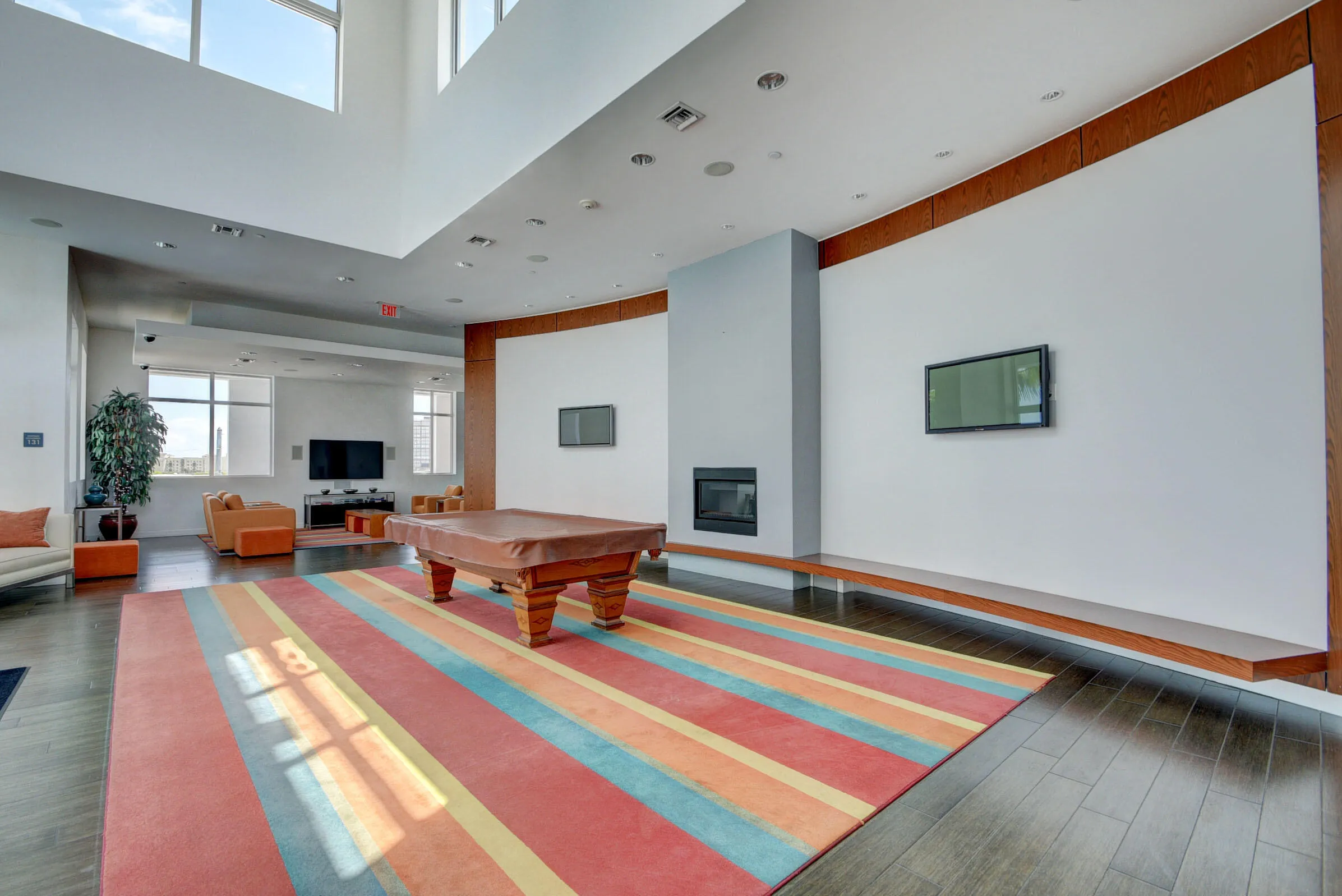 CLUBHOUSE BILLARD