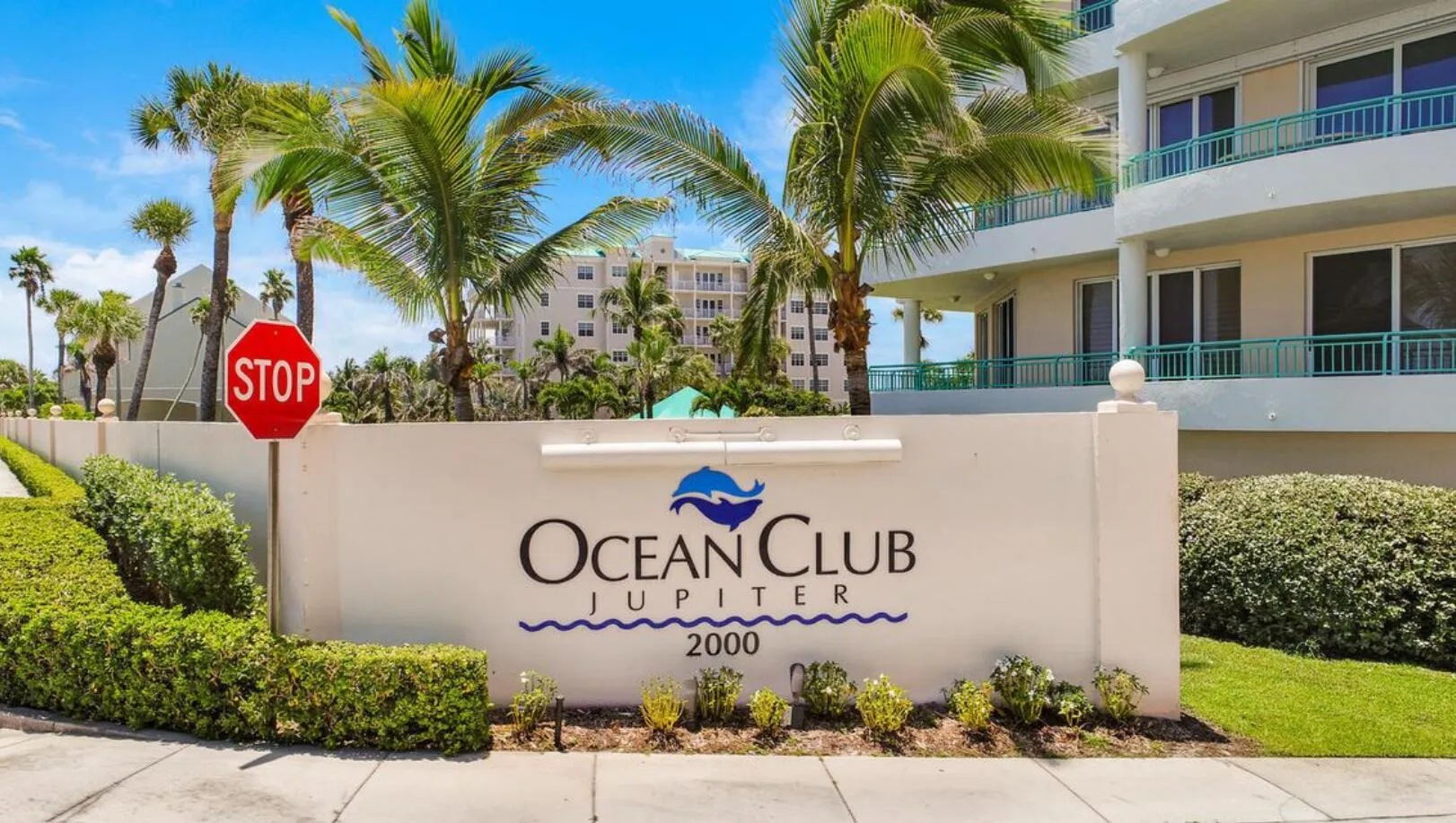 Ocean Club A1A Entrance