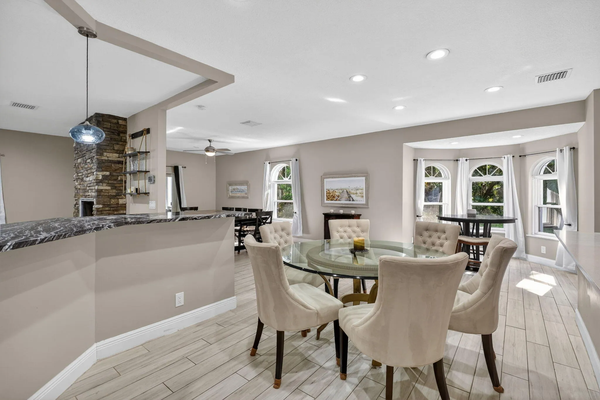 Dining Room / Breakfast nook